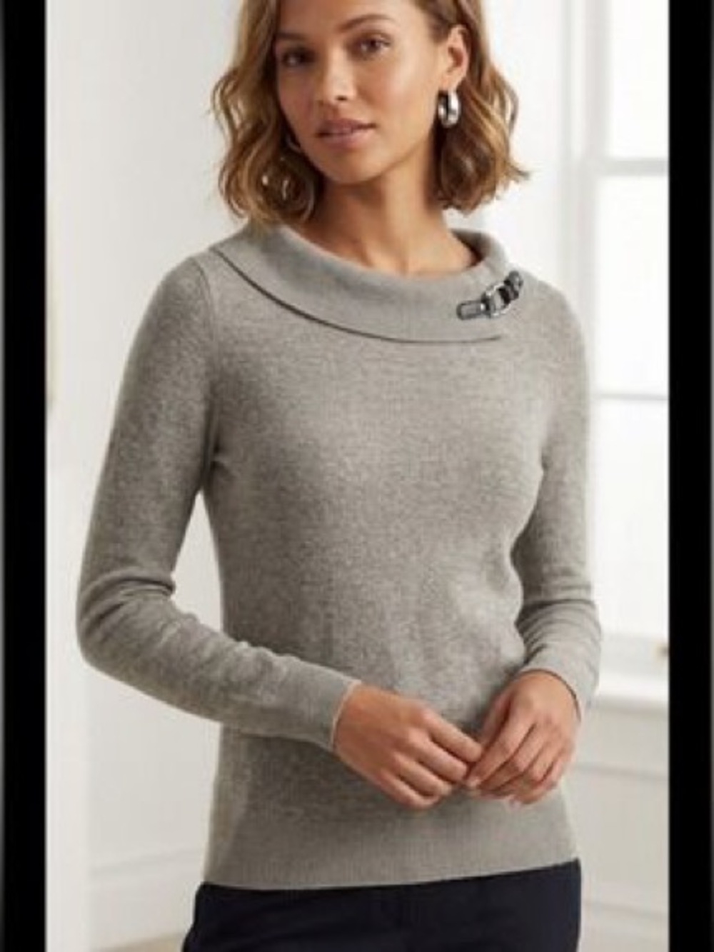 PRE-OWNED SIZE M Lauren Ralph Lauren Gray Funnelneck Sweater with Buckle Accent